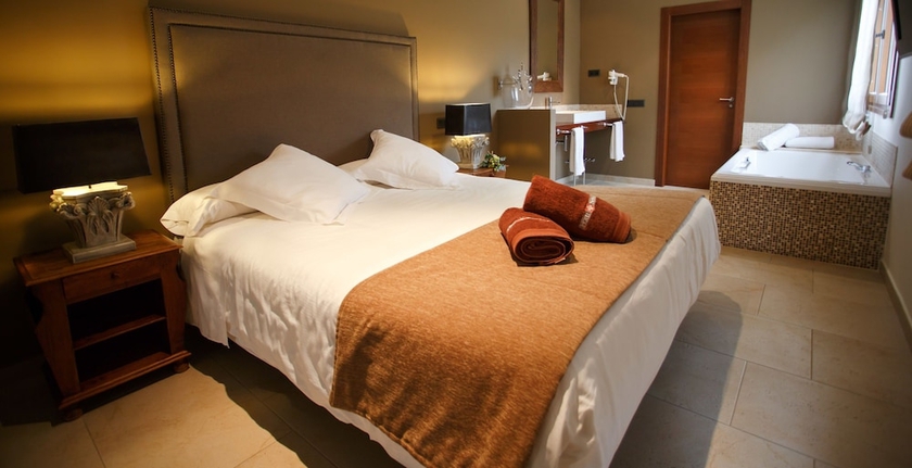 Imagen de la habitación del Hotel Swiss Moraira. Foto 11