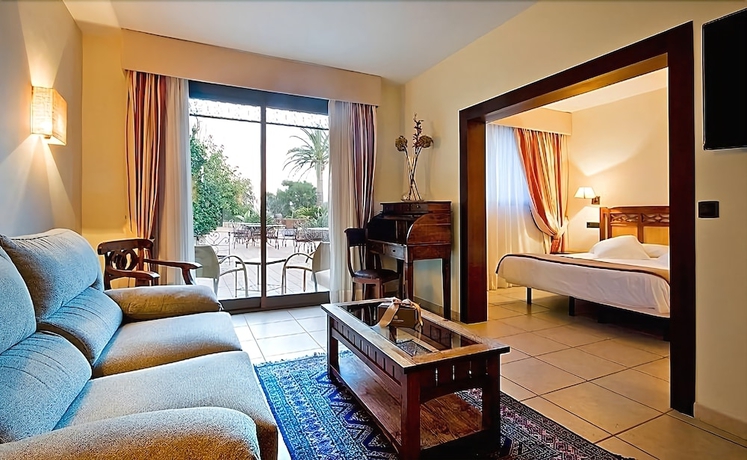 Imagen de la habitación del Hotel Swiss Moraira. Foto 16