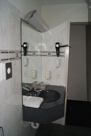 Imagen de la habitación del Hotel Swiss Night By Fassbind. Foto 5