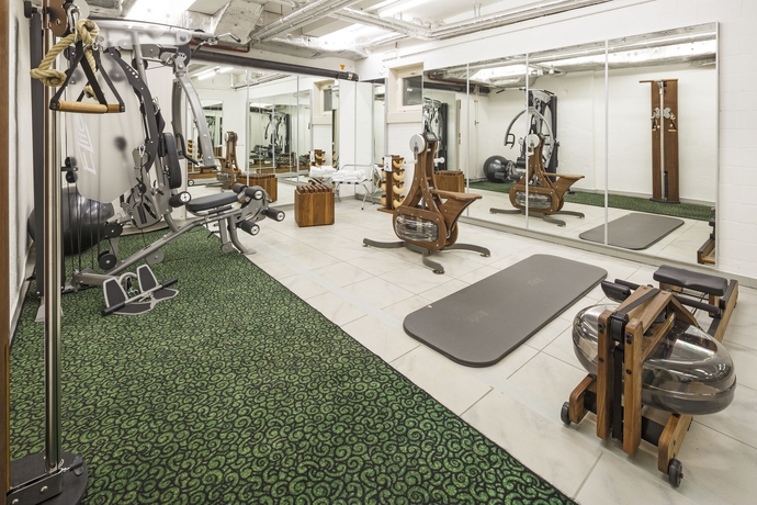 Imagen de los interiores del Hotel Swiss Night By Fassbind. Foto 16