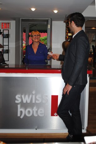 Imagen de los interiores del Hotel Swiss, Ottawa. Foto 16