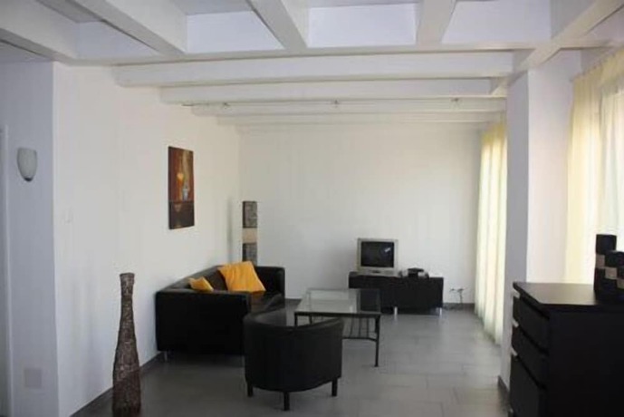 Imagen de la habitación del Hotel Swiss Star District 11. Foto 6