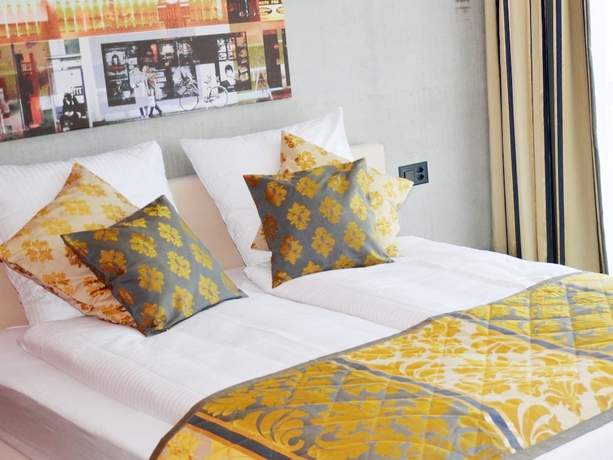 Imagen de la habitación del Hotel Swiss Star. Foto 13