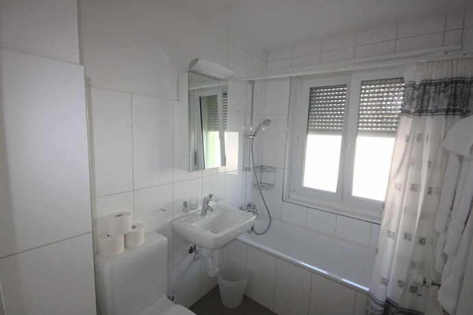 Imagen de la habitación del Hotel Swiss Star Residences. Foto 12