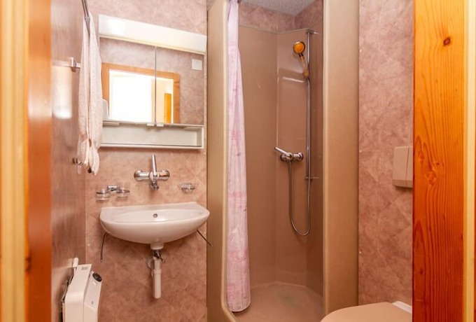 Imagen de la habitación del Hotel Swiss Views. Foto 13