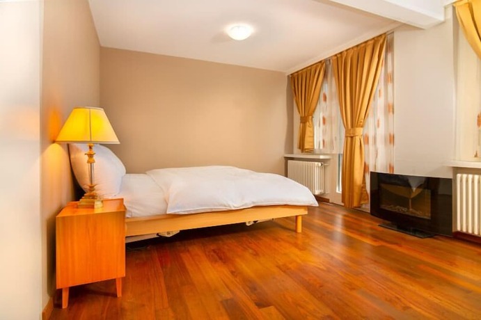 Imagen de la habitación del Hotel Swiss Views. Foto 19