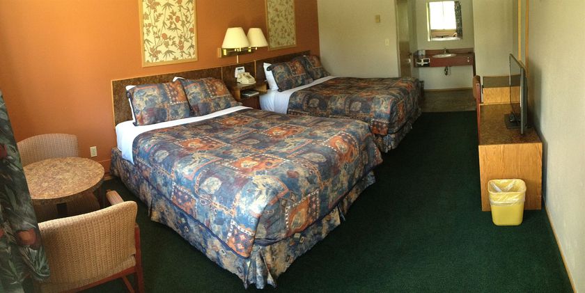 Imagen de la habitación del Hotel Swiss Village Inn, Golden. Foto 5