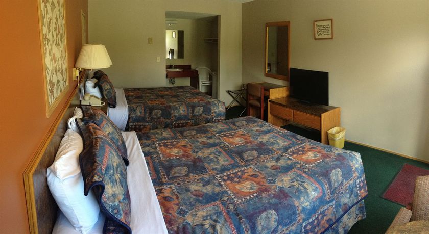 Imagen general del Hotel Swiss Village Inn, Golden. Foto 2
