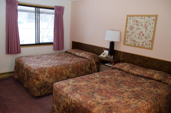 Imagen de la habitación del Hotel Swiss Village Inn, Golden. Foto 12