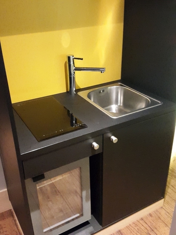 Imagen de la habitación del Hotel Swiss Wine By Fassbind. Foto 5