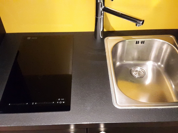 Imagen de la habitación del Hotel Swiss Wine By Fassbind. Foto 9