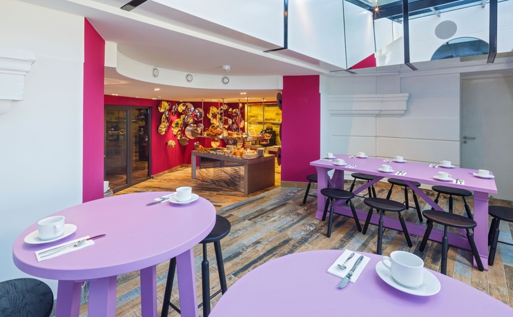 Imagen del bar/restaurante del Hotel Swiss Wine By Fassbind. Foto 3