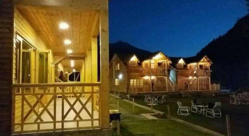 Imagen general del Hotel Swiss Wood Cottages. Foto 16