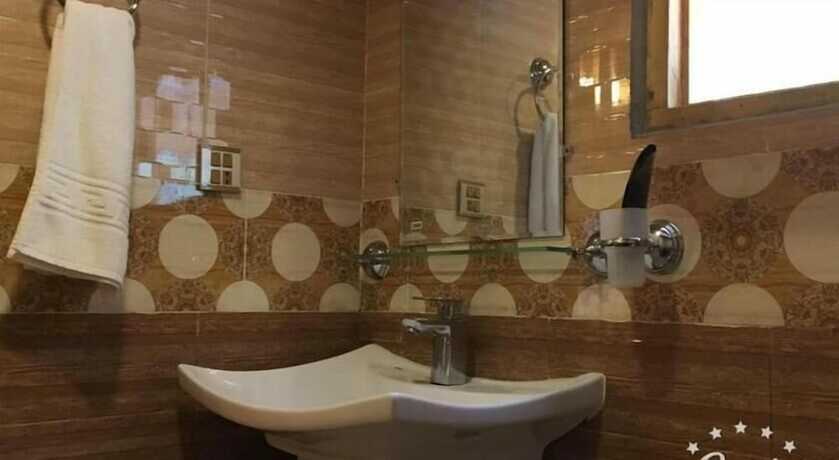Imagen general del Hotel Swiss Wood Cottages. Foto 17
