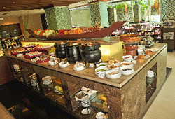 Imagen del bar/restaurante del Hotel Swiss-Belhotel Danum Palangkaraya, Palangka Raya. Foto 9
