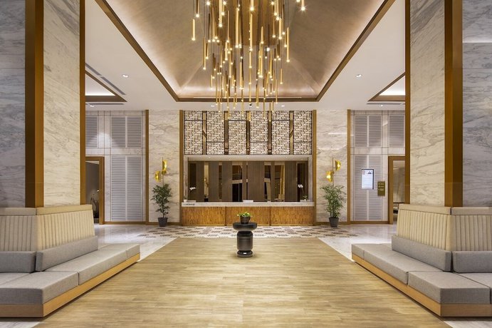 Imagen de los interiores del Hotel Swiss-Belhotel Solo. Foto 16