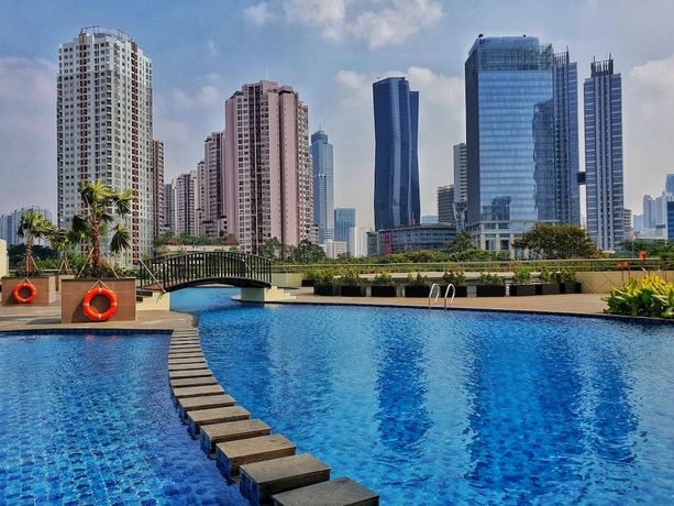 Imagen de la piscina del Hotel Swiss-Belresidences Rasuna Epicentrum. Foto 19