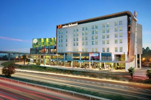 Imagen general del Hotel Swiss-belhotel Airport Jakarta. Foto 2