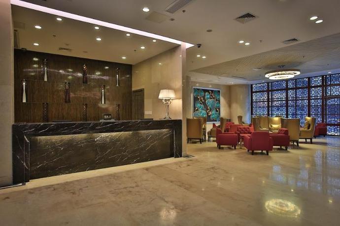 Imagen de los interiores del Hotel Swiss-belhotel Blulane Manila Philippines. Foto 11