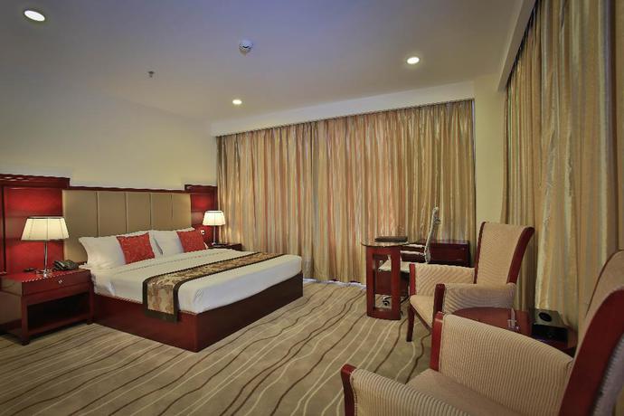 Imagen de la habitación del Hotel Swiss-belhotel Blulane Manila Philippines. Foto 8