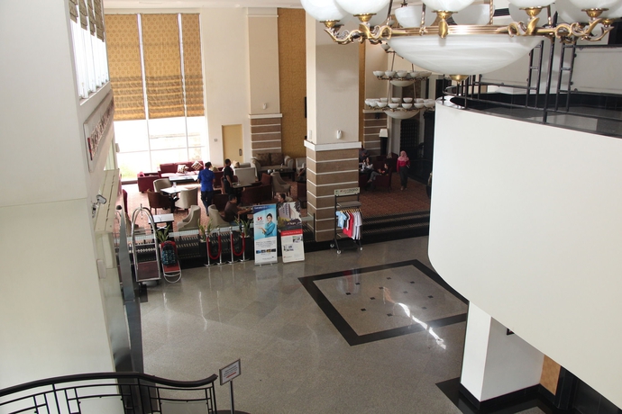 Imagen de los interiores del Hotel Swiss-belhotel Borneo Samarinda - Chse Certified. Foto 10
