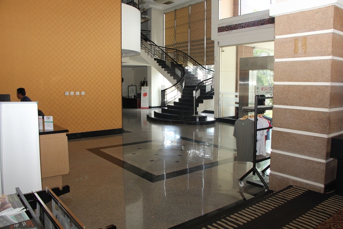 Imagen de los interiores del Hotel Swiss-belhotel Borneo Samarinda - Chse Certified. Foto 11