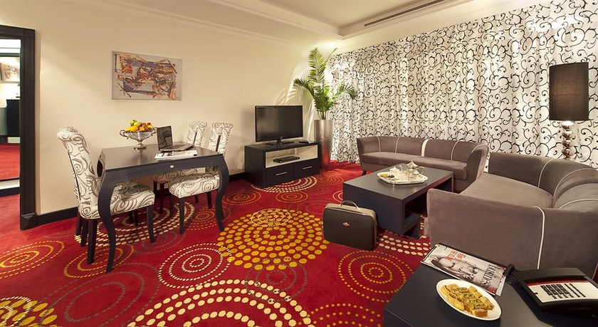 Imagen de los interiores del Hotel Swiss-belhotel Corniche. Foto 8