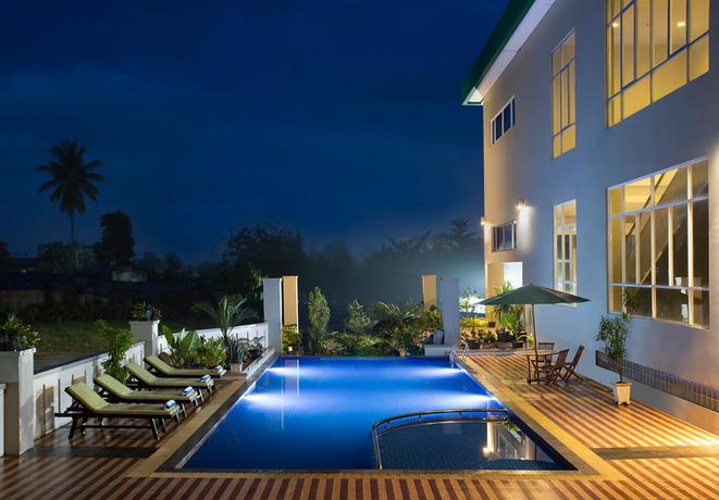 Imagen de la piscina del Hotel Swiss-belhotel Pangkalpinang. Foto 18