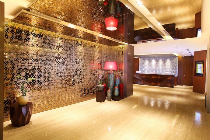 Imagen de los interiores del Hotel Swiss-belhotel Pondok Indah. Foto 11