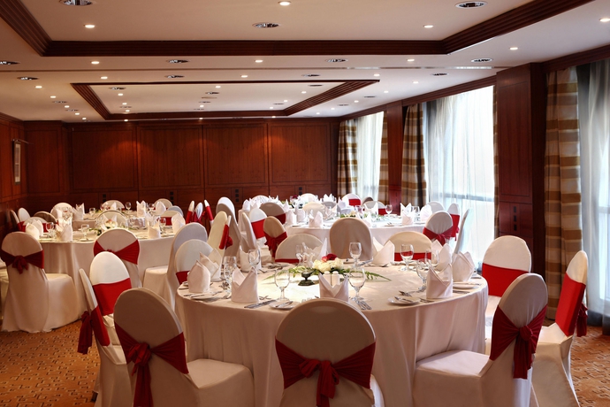 Imagen de los interiores del Hotel Swiss-belhotel Sharjah. Foto 14