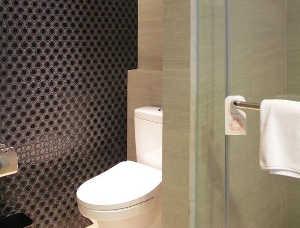 Imagen de la habitación del Hotel Swiss-belhotel Tuban. Foto 11