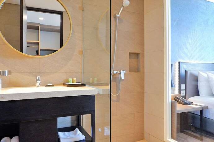 Imagen de la habitación del Hotel Swiss-belinn Airport Surabaya. Foto 16