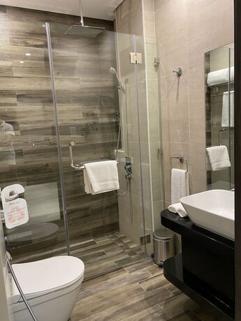 Imagen general del Hotel Swiss-belinn Sharq Kuwait. Foto 6