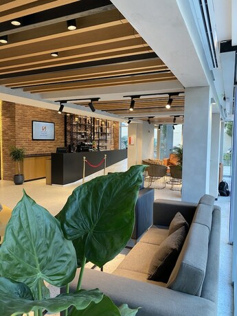 Imagen general del Hotel Swiss-belinn Sharq Kuwait. Foto 7