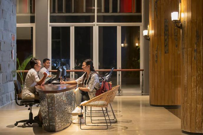 Imagen de los interiores del Hotel Swiss-belresort Belitung - Chse Certified. Foto 20