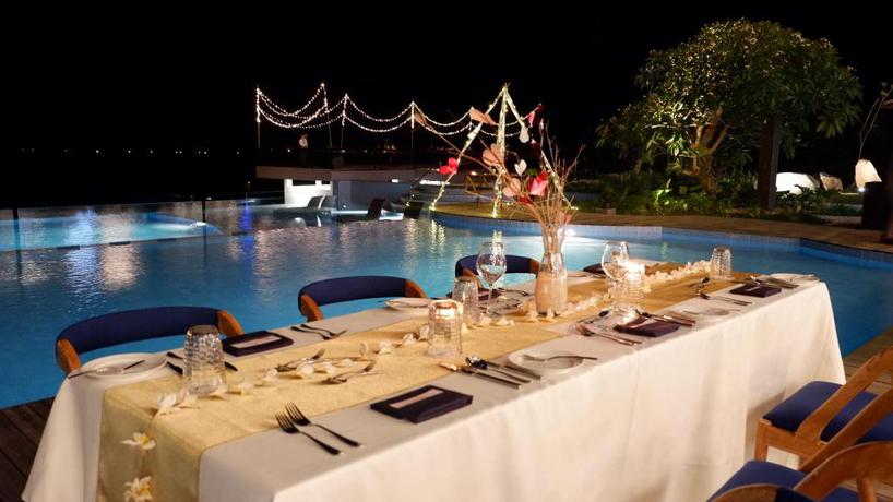 Imagen del bar/restaurante del Hotel Swiss-belresort Belitung - Chse Certified. Foto 8