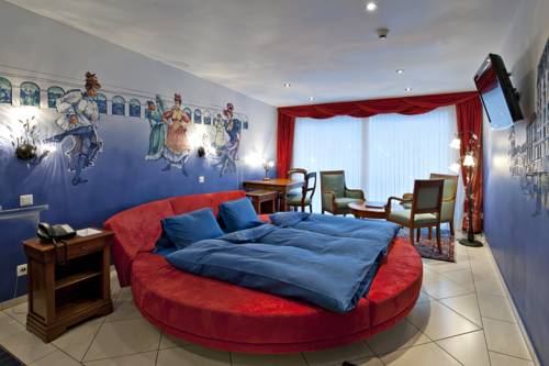 Imagen de la habitación del Hotel Swiss-chalet Merlischachen - Romantik Schloss-hotel Am See. Foto 8