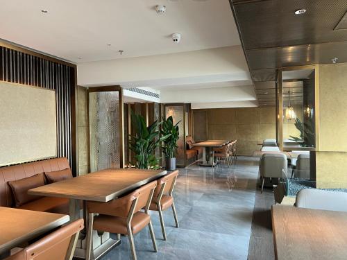 Imagen general del Hotel Swissôtel Beijing Hong Kong Macau Center. Foto 6