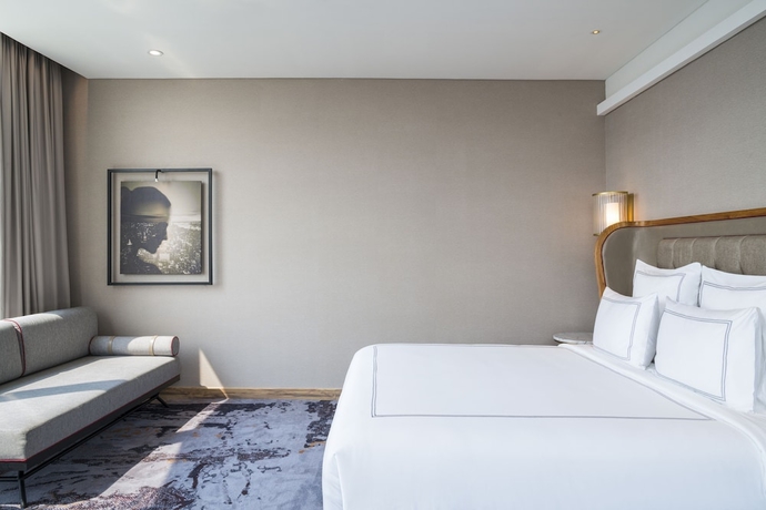 Imagen de la habitación del Hotel Swiss&ocirc;tel Jakarta Pik Avenue. Foto 9