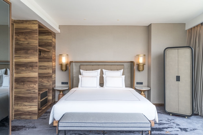 Imagen de la habitación del Hotel Swiss&ocirc;tel Jakarta Pik Avenue. Foto 12