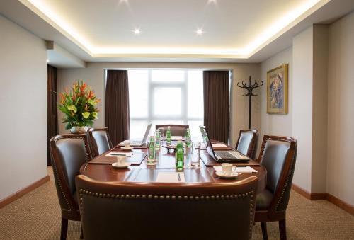 Imagen de la habitación del Hotel Swissôtel Lima. Foto 2