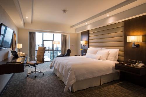 Imagen de la habitación del Hotel Swissôtel Lima. Foto 8