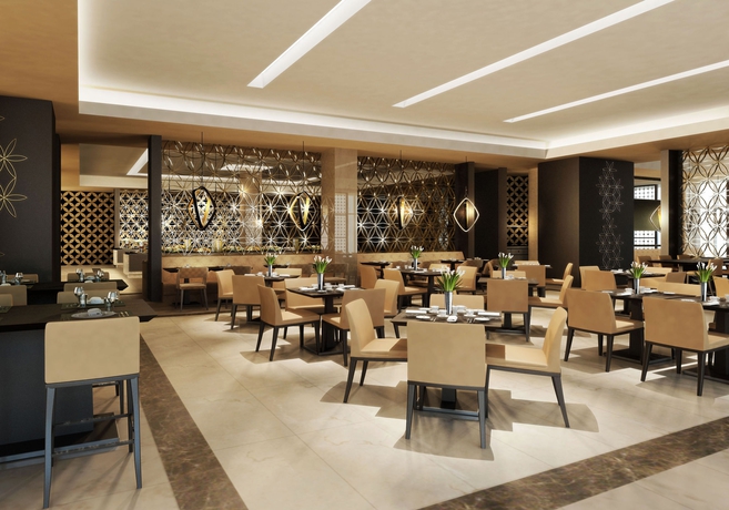 Imagen del bar/restaurante del Hotel Swissôtel Makkah. Foto 4