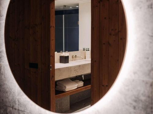 Imagen de la habitación del Hotel Swissôtel Poiana Brasov. Foto 6