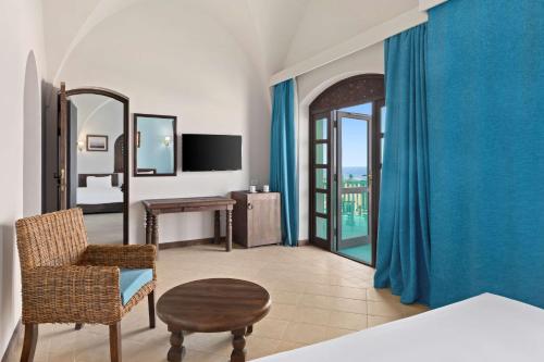 Imagen de la habitación del Hotel Swiss&ocirc;tel Resort El Quseir. Foto 17