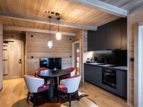 Imagen de la habitación del Hotel Swissôtel Resort Kolasin. Foto 10