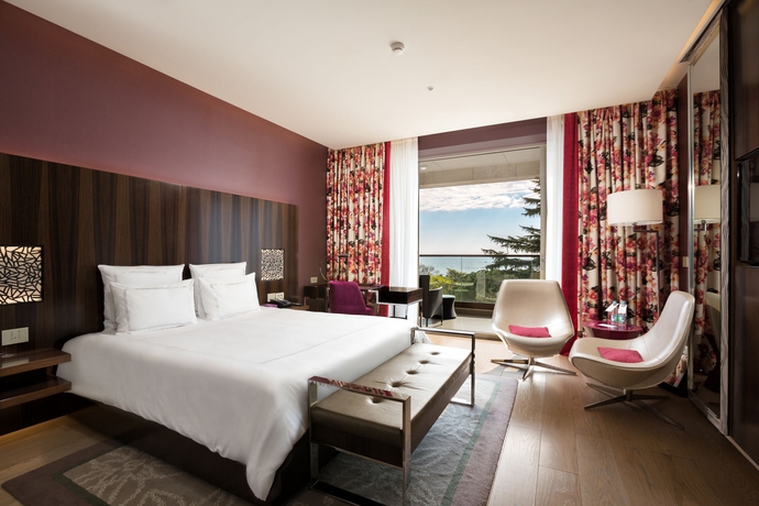 Imagen de la habitación del Hotel Swissôtel Resort Sochi Kamelia. Foto 3