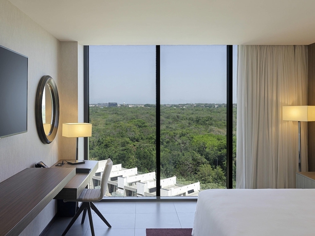 Imagen de la habitación del Hotel Swiss&ocirc;tel Santa Cruz De La Sierra. Foto 7