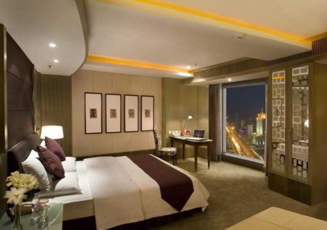 Imagen de la habitación del Hotel Swiss&ocirc;tel Shenyang. Foto 7