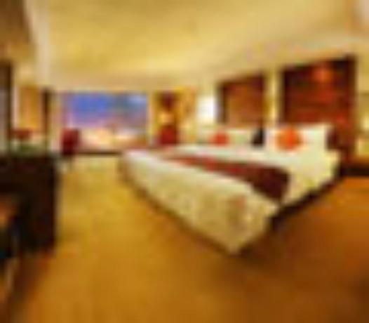 Imagen de la habitación del Hotel Swiss&ocirc;tel Shenyang. Foto 15